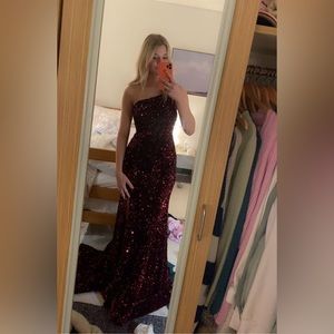 Sherri Hill prom dress